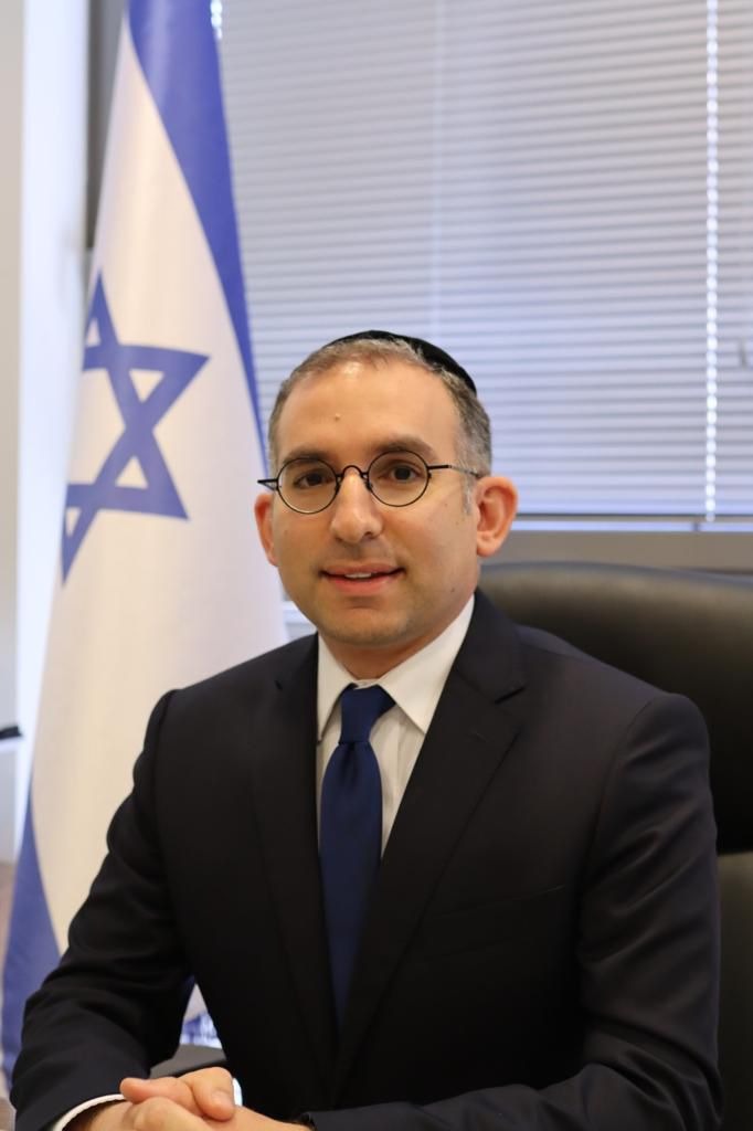 ישראל אוזן | 