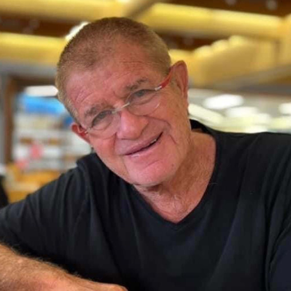 מני גודארד | 