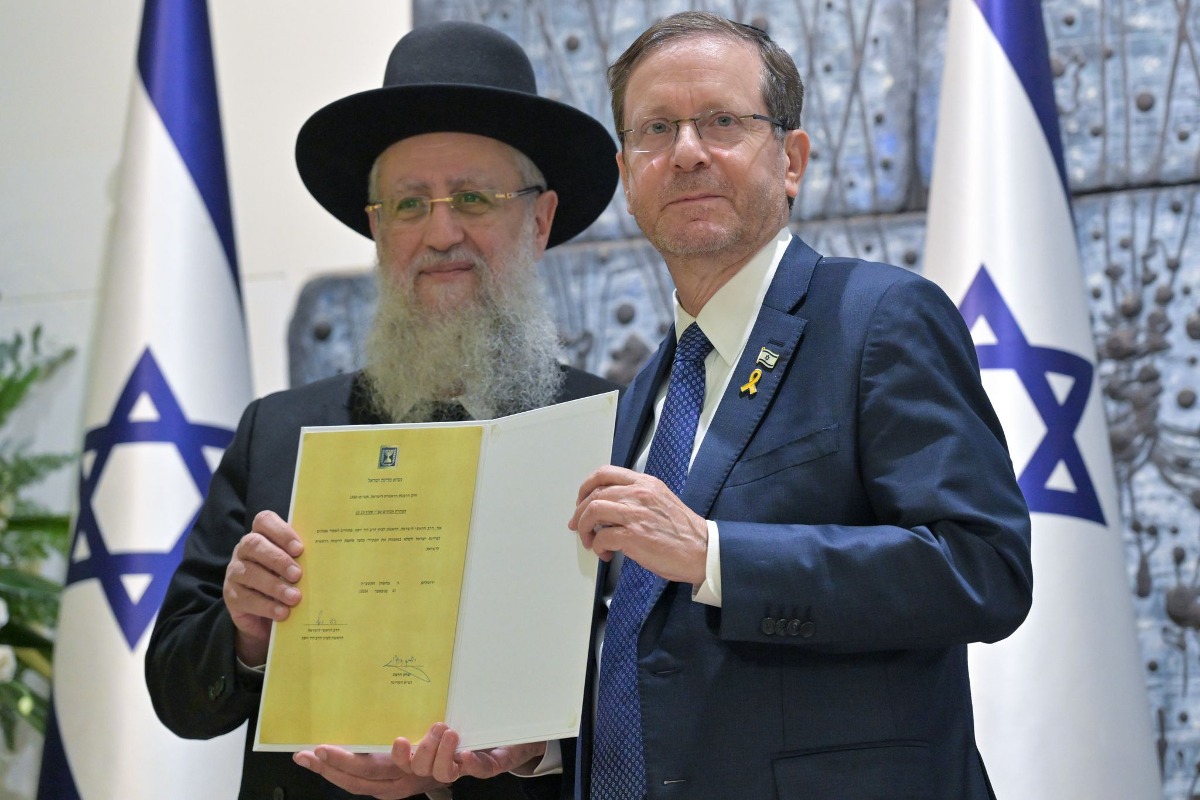 נשיא המדינה עם הרב הראשי 