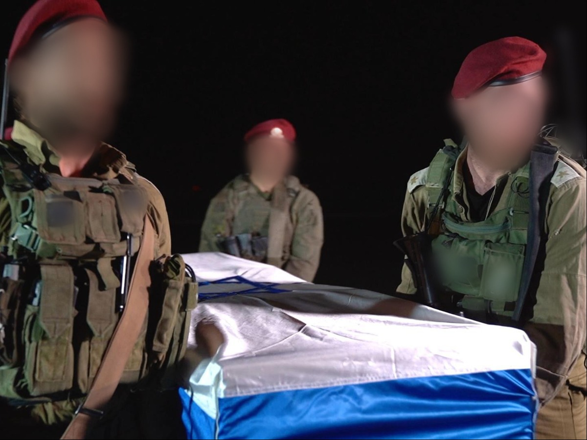 קציני צה"ל נפרדו משירי ביבס | 