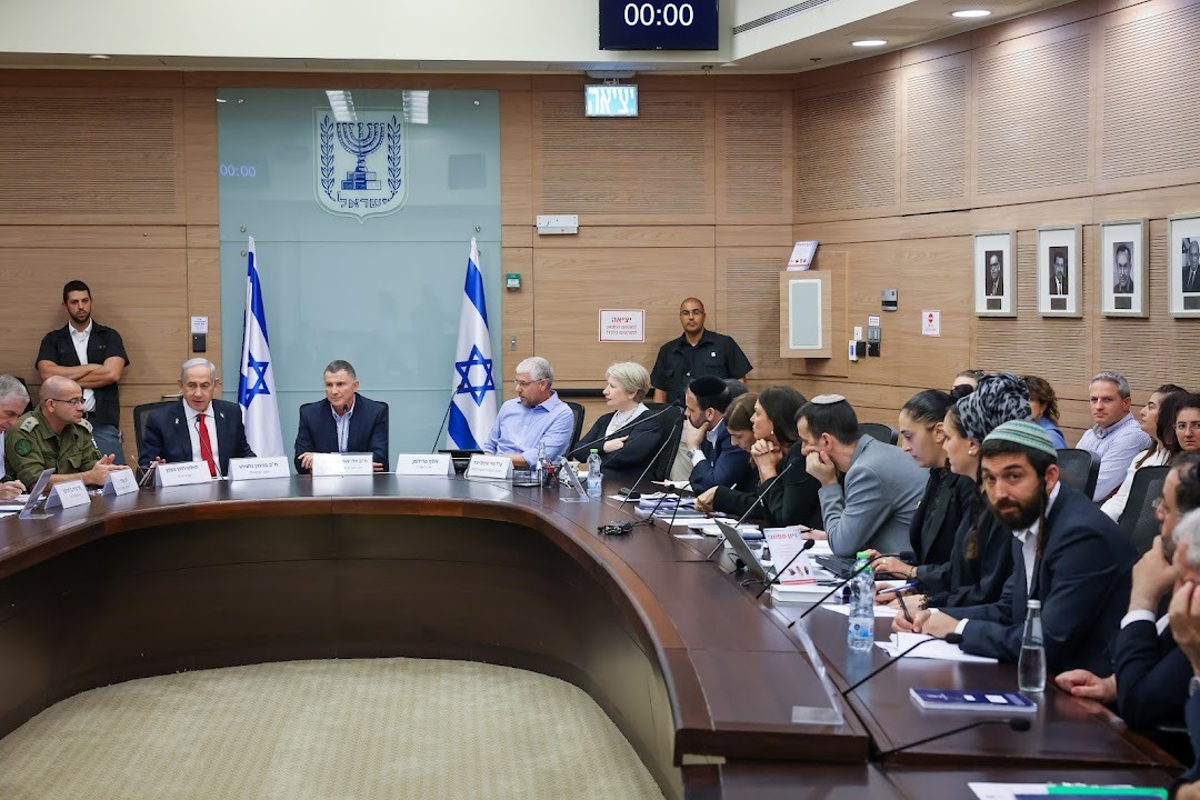 הדיון בוועדת החוץ והביטחון |