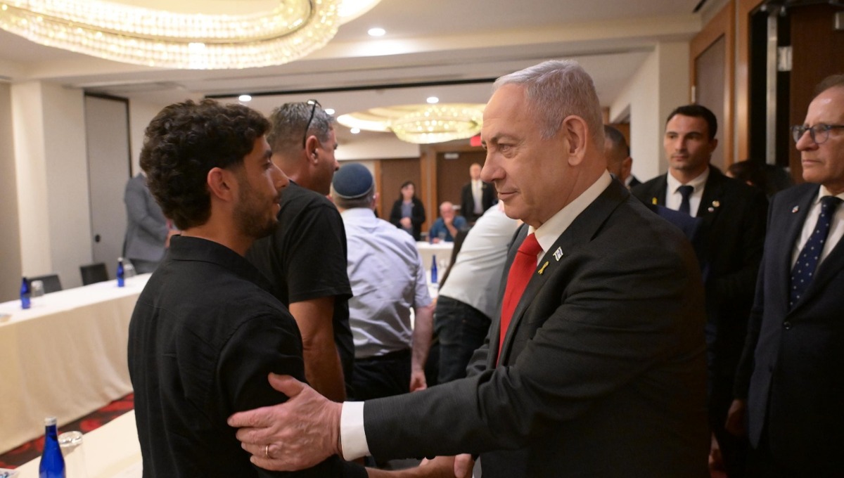 ראש הממשלה נתניהו בפגישה עם נציגי משפחות החטופים