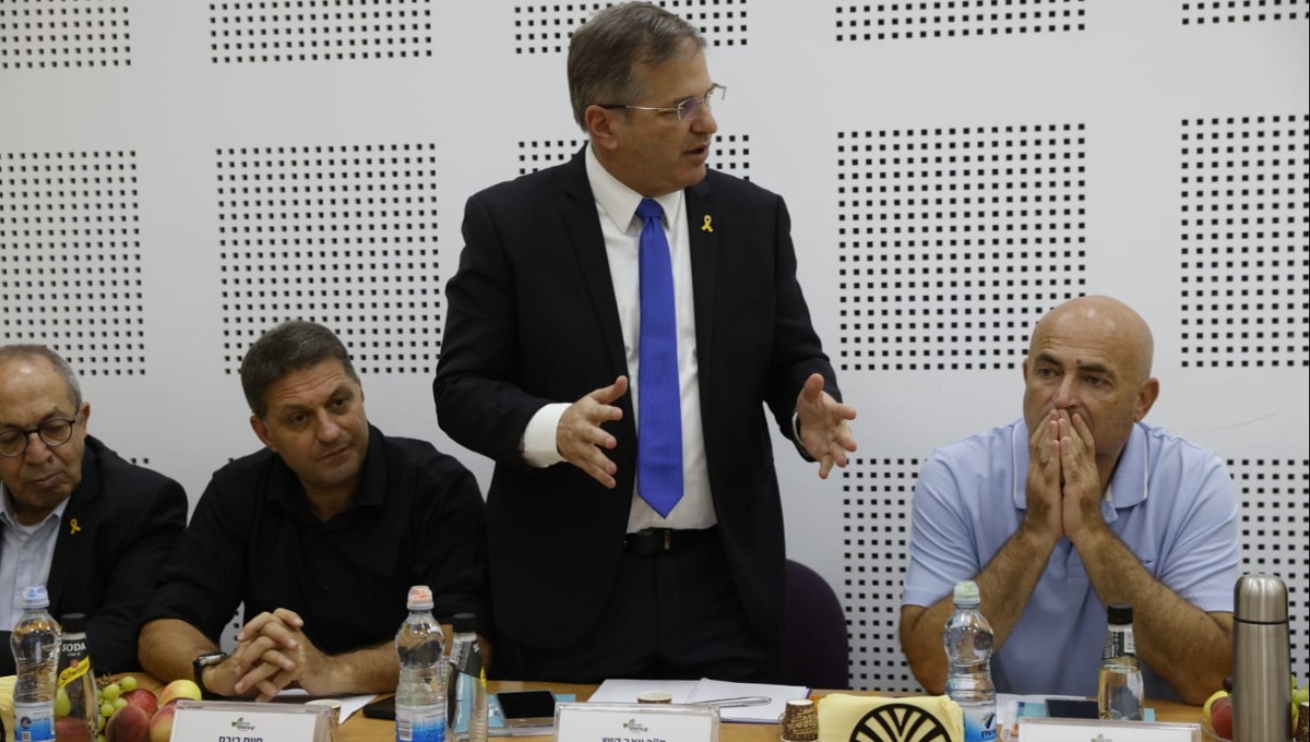 שר החינוך קיש במפגש עם ראשי רשויות בצפון