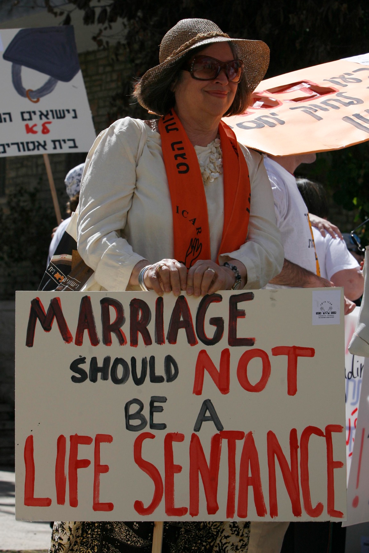 הפגנה למען מסורבות גט, ארכיון