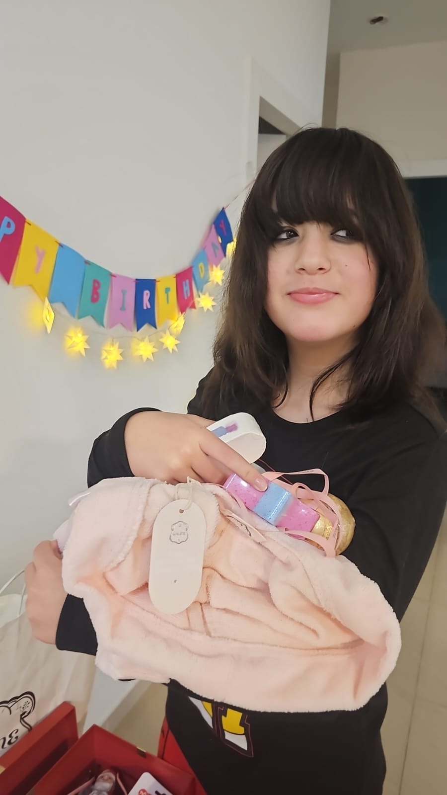 נוגה מימון,