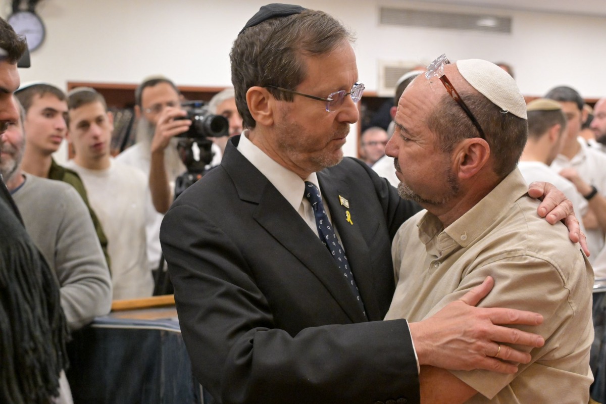 הנשיא הרצון ואביו של שניר ז"ל