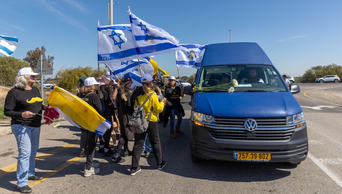 מסע לווייתו של שלמה מנצור ז"ל