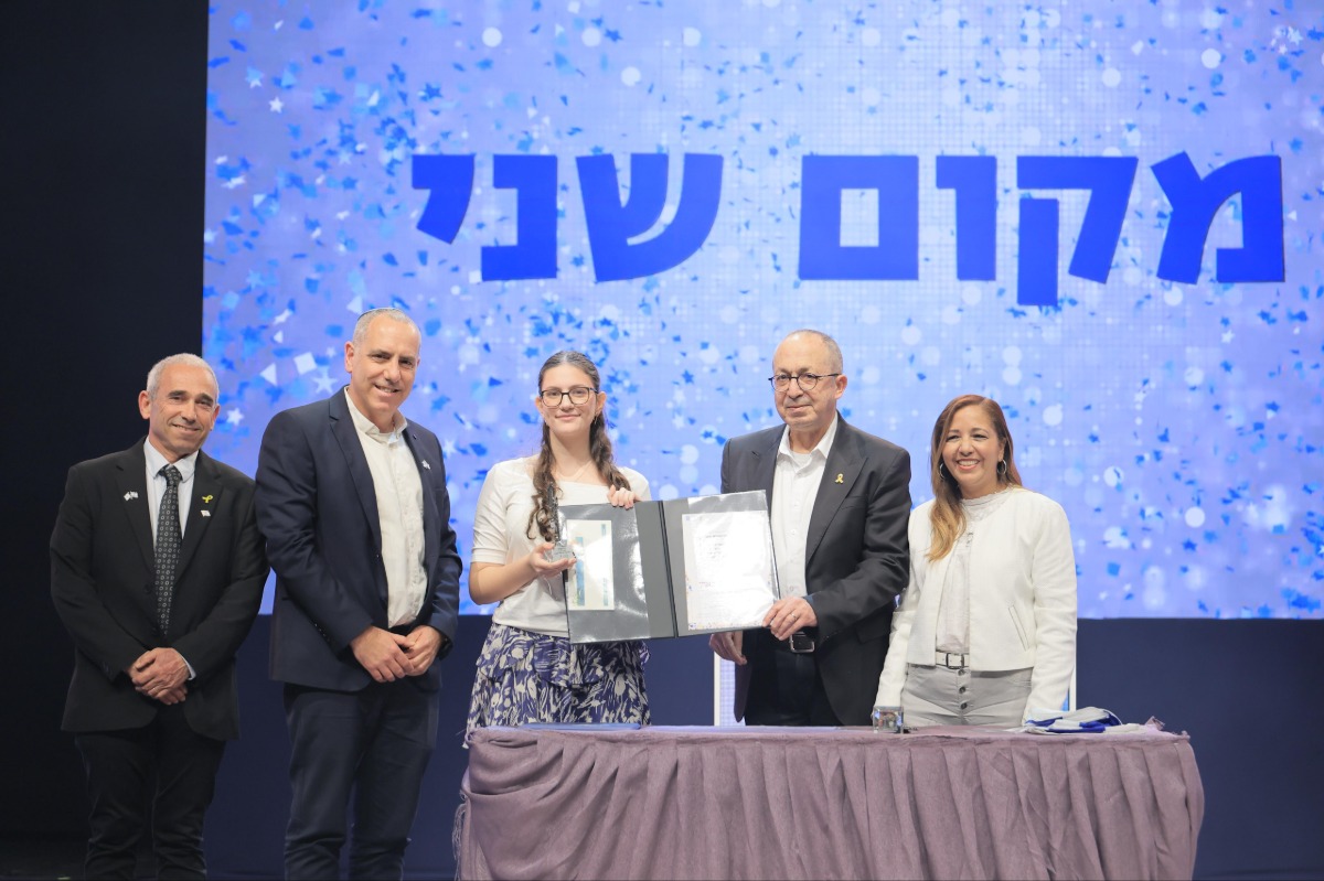 סגנית הזוכה בחידון התנ"ך הארצי