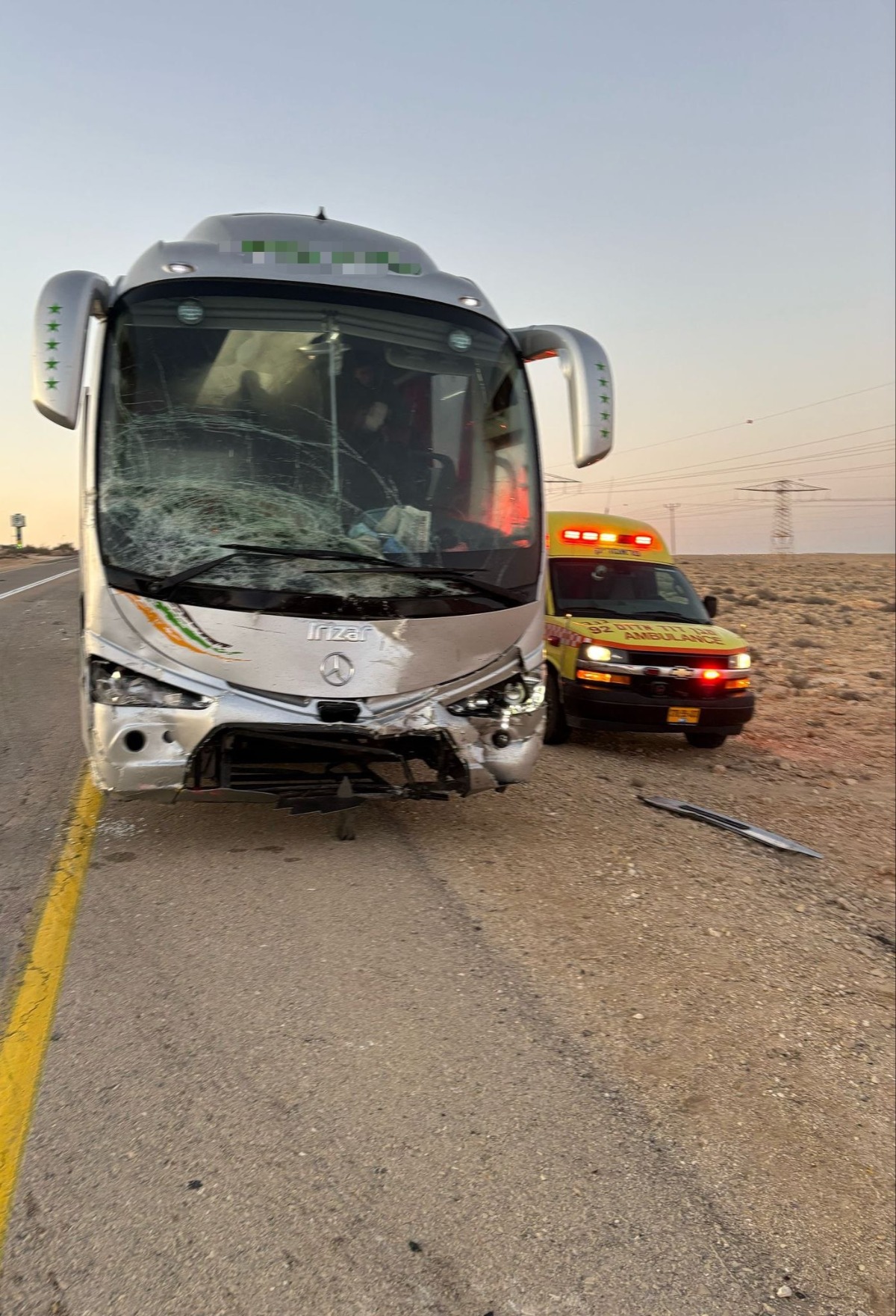 האוטובוס מהתאונה בכביש 40