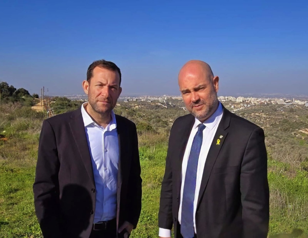 יוסי דגן ואמיר אוחנה