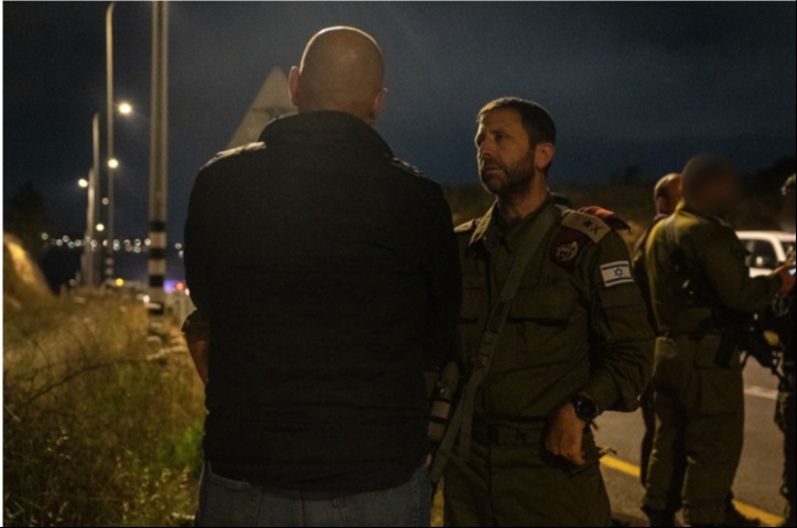 מפקד פיקוד מרכז בזירת הפיגוע