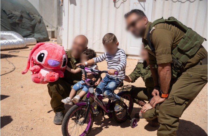 תיעודים מהבית חולים שדה בסוריה