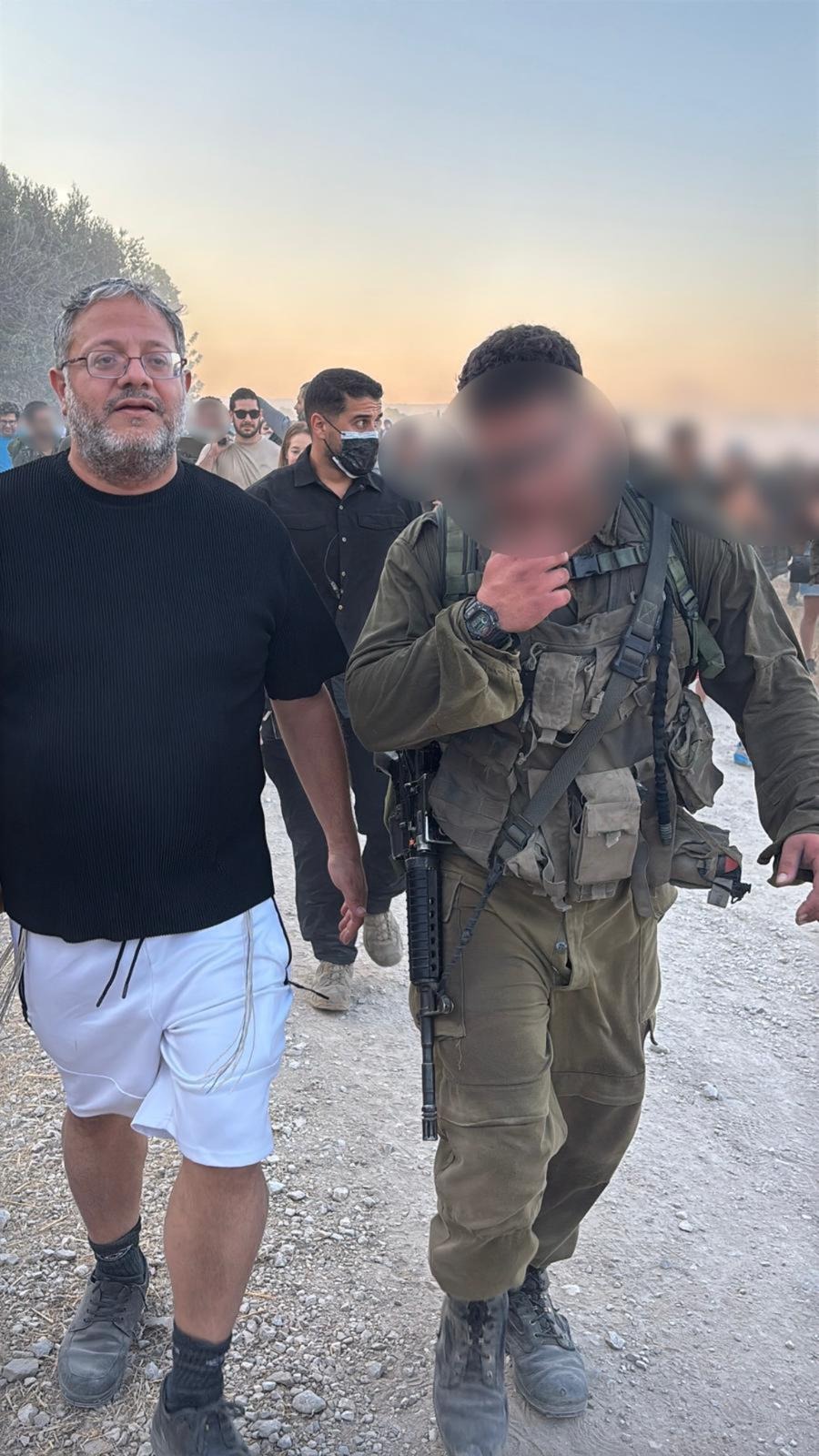 בן גביר ובנו,