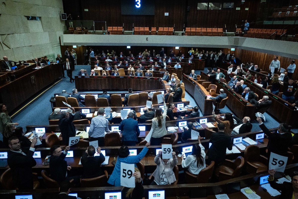 האופוזיציה מוחה