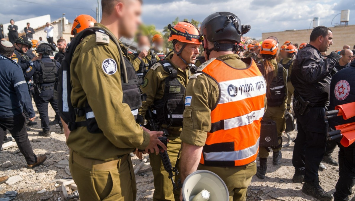 זירת הפגיעה בבית שמש