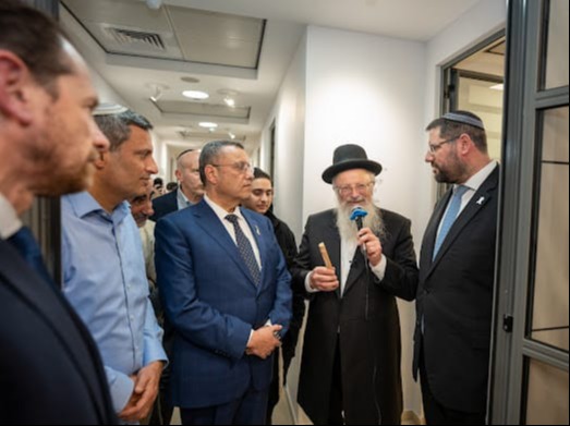 חנוכת המטה החדש