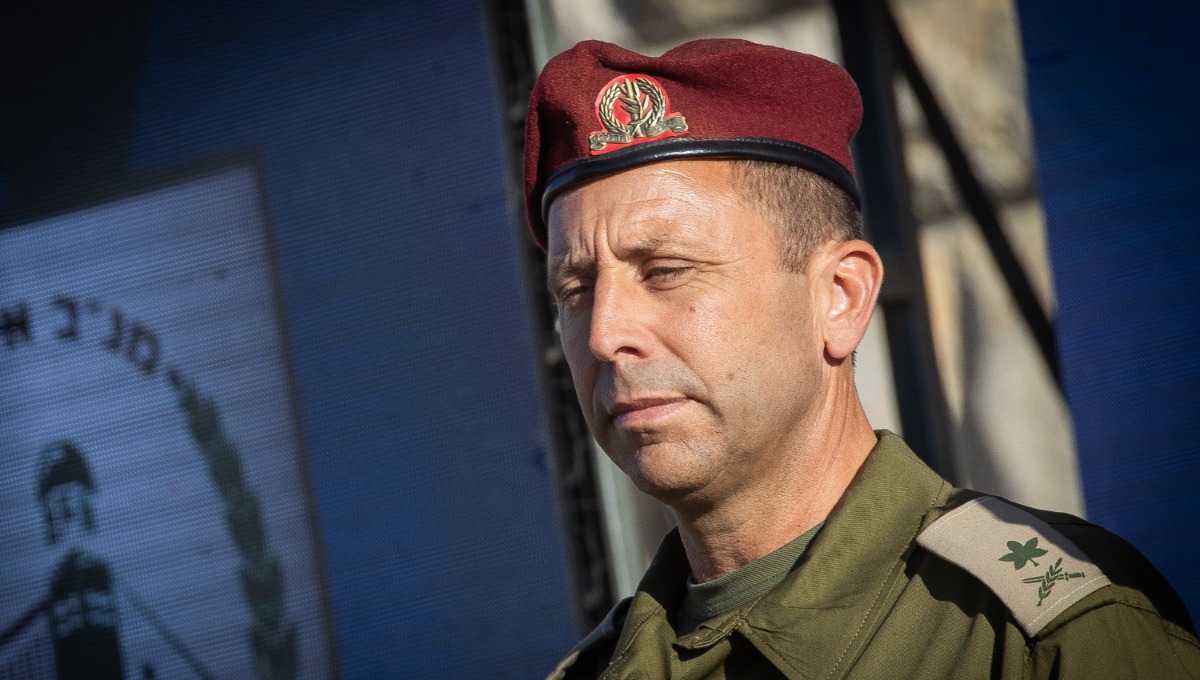 אבי בלוט