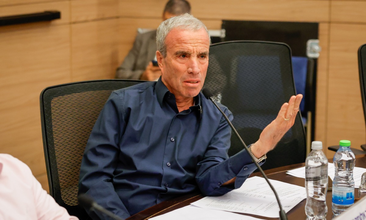 אלעזר שטרן יו"ר הוועדה