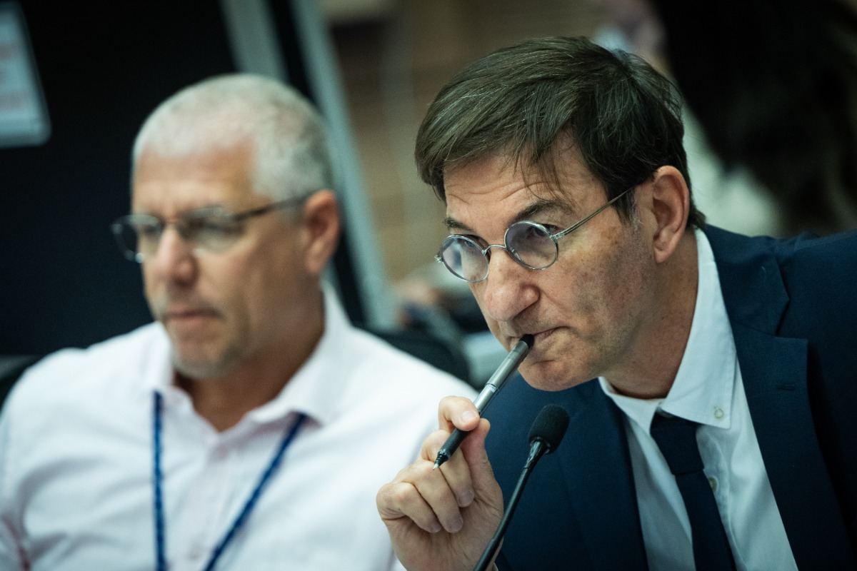 בועז ביסמוט, המועמד המוביל להחליף את אדלשטיין