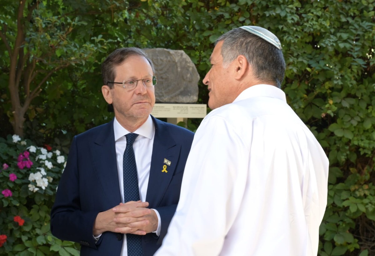 הנשיא הרצוג וראש השב"כ דוד זיני