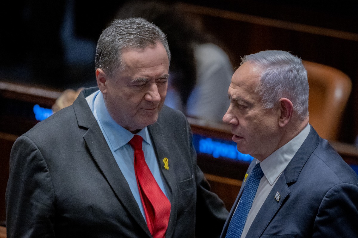 ירד בסיכומים בין כ