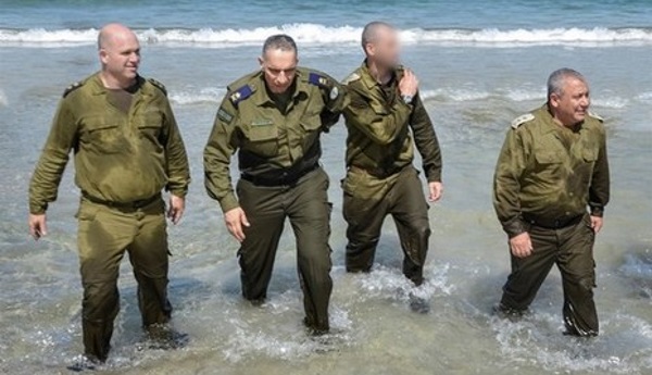 אל"מ טל במים עם הרמטכ"ל