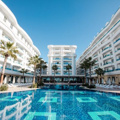 ★Grand Blue FAFA Resort & Spa 5 - תמונה 2 - פסח 2025