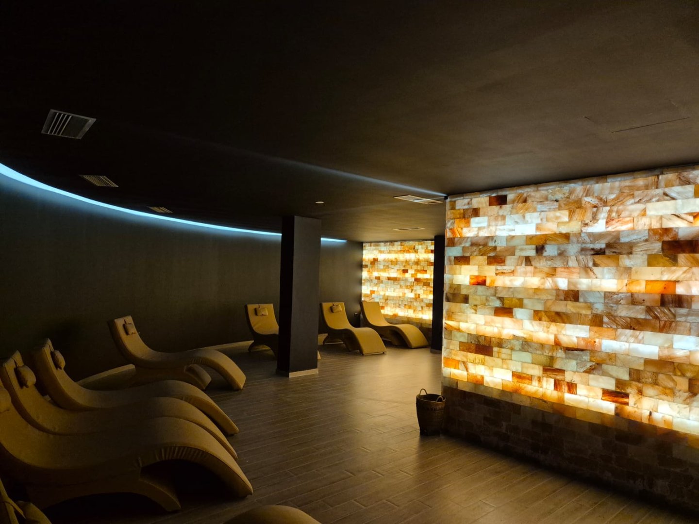 ★Grand Blue FAFA Resort & Spa 5 - תמונה 23 - פסח 2025