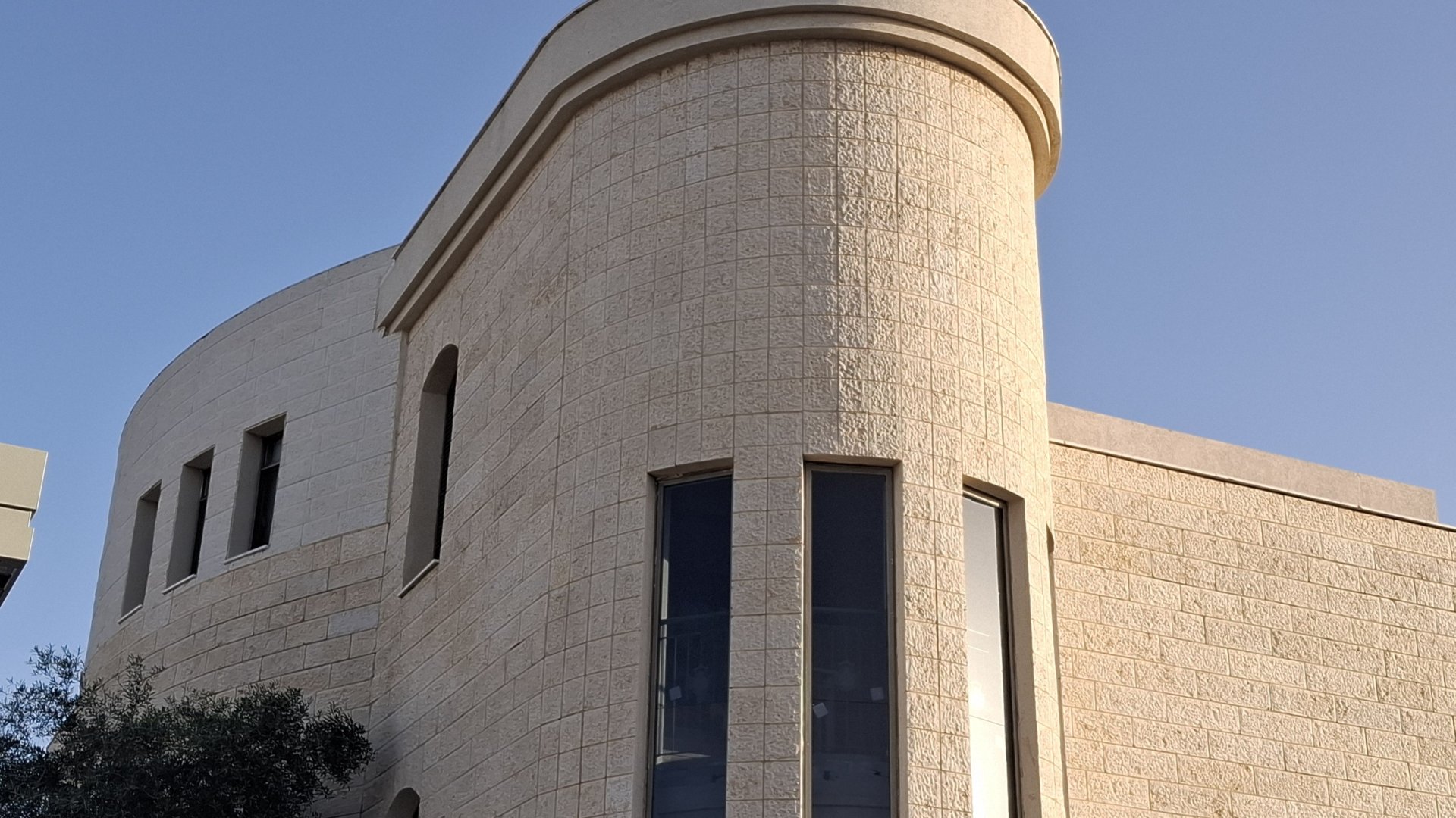הדר מוכתר