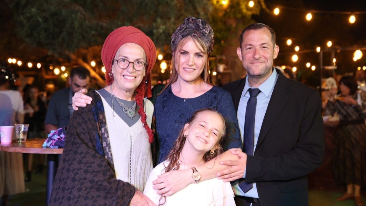 דיצה אור ומשפחת דגן