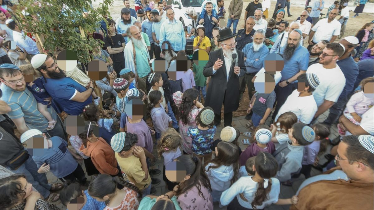 בית הכנסת הספרדי החדש ביישוב בית אל |