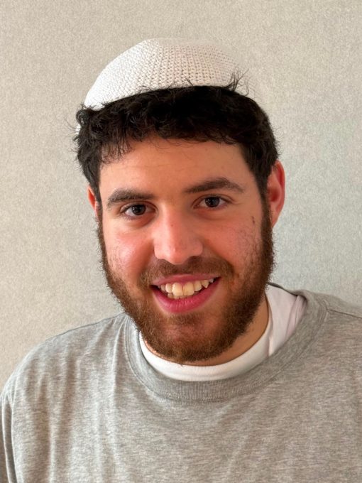 נחום טרובוף |
