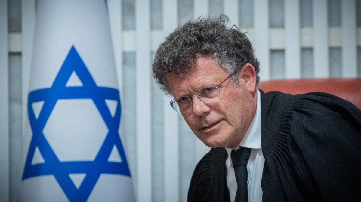 נשיא בית המשפט העליון יצחק עמית