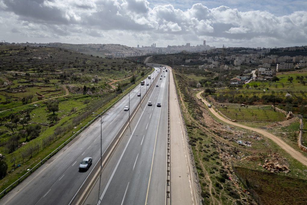 כביש 443, ישנה את שמו