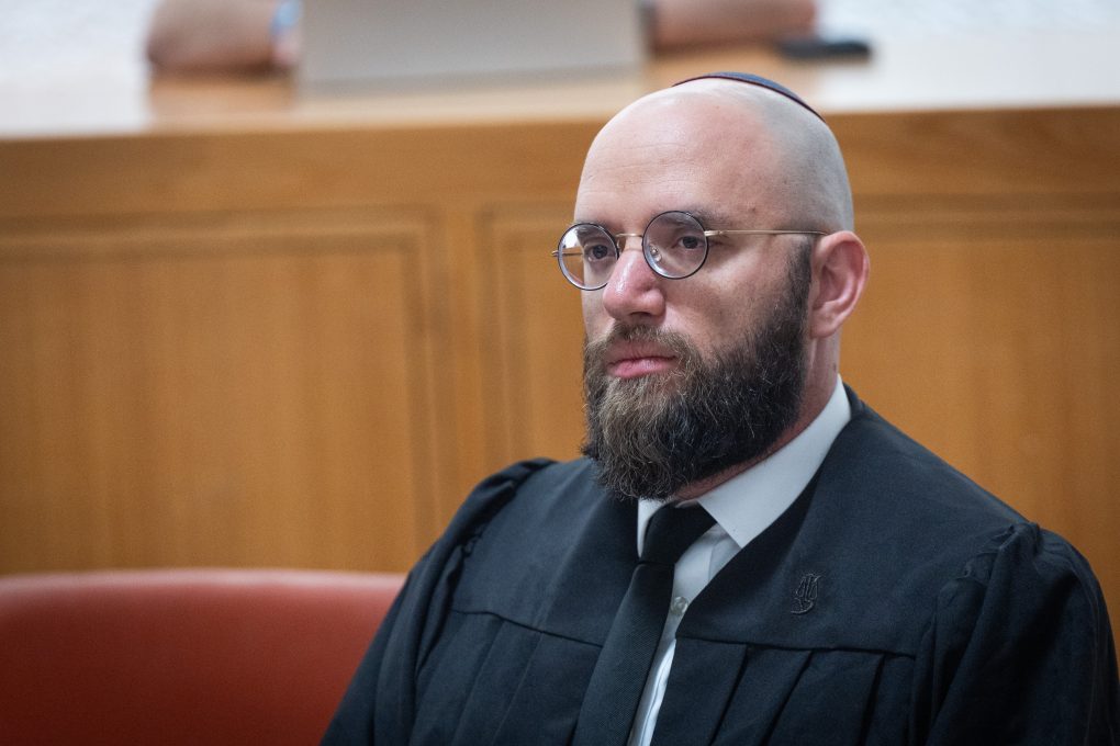 דוד פטר, ישוריין בליכוד