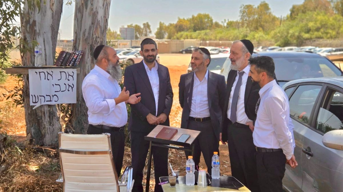 אריה דרעי מחוץ לכלא 10