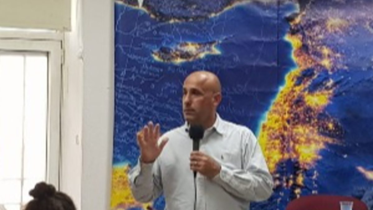 תאל במיל. אמיר אביבי