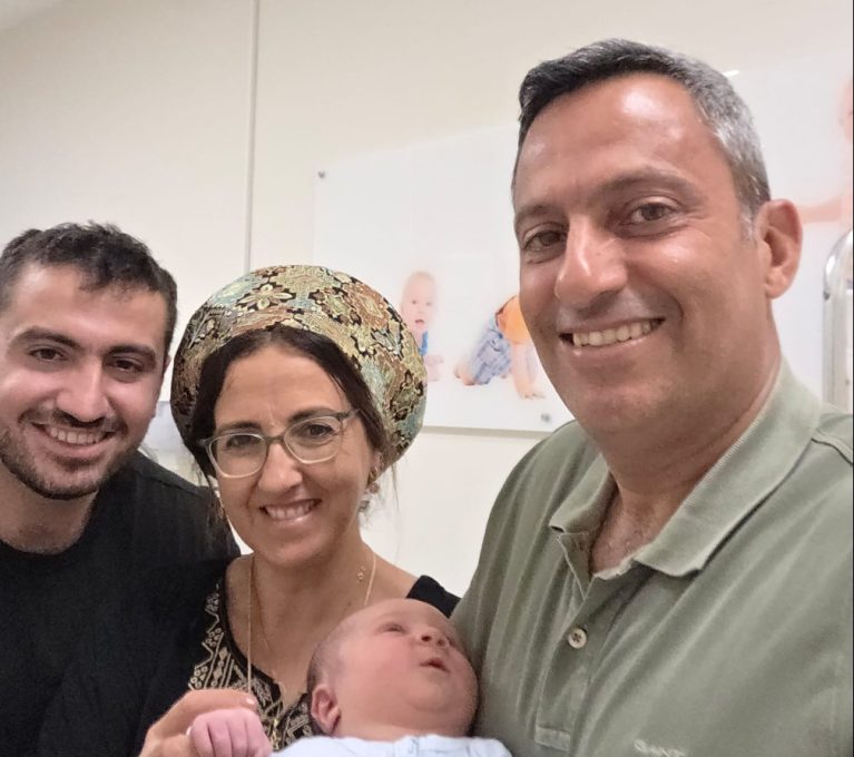 דוידי והנכד החדש