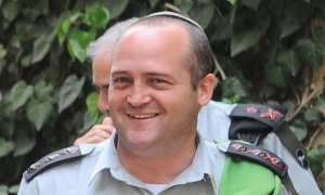 קצין החינוך הראשי הבא: סרוג ומתנחל