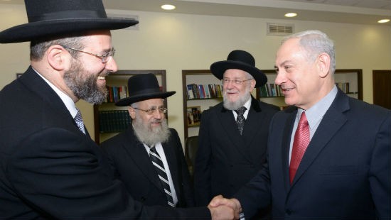 הרבנים הראשיים: החלטת הממשלה בנושא חוק הגיור הרסנית ומפלגת