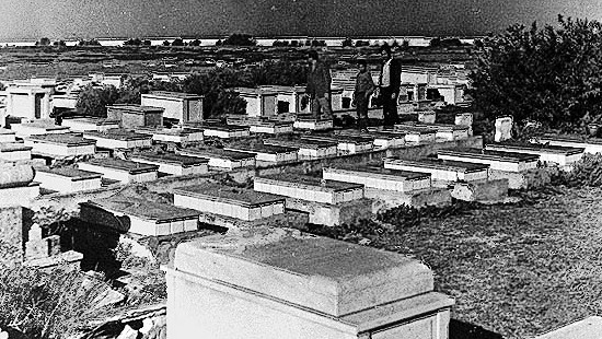 בית התפוצות, ארכיון התצלומים, באדיבות מרכז תרבותי ליהדות יוצאי לוב, תל אביב צילום: בית התפוצות, ארכיון התצלומים, באדיבות מרכז תרבותי ליהדות יוצאי לוב, תל אביב חינוך