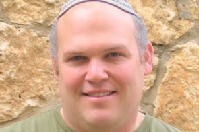  יחסים