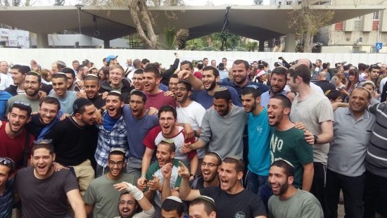 אלי כהן, ישיבת קרני שומרון צילום: אלי כהן, ישיבת קרני שומרון הורים וילדים