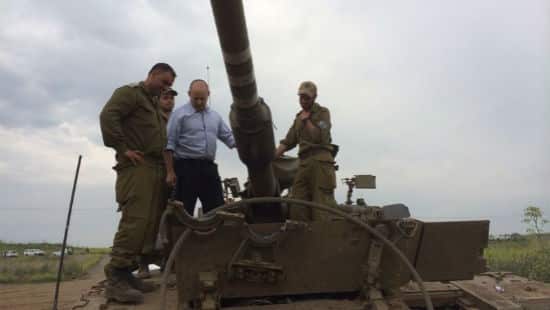 דוברות בנט צילום: דוברות בנט חדשות