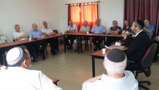הרב לאו: לא הייתה כוונה להדיח את הרב ריסקין