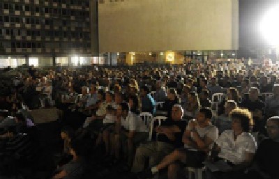 הלילה לא לומדים תורה צילום: הלילה לא לומדים תורה תרבות