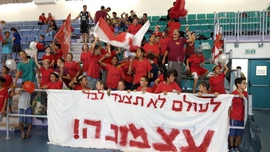 גוש קטיף חי: בחצי הגמר בני דקלים נגד עצמונה, שבות קטיף נגד גני טל