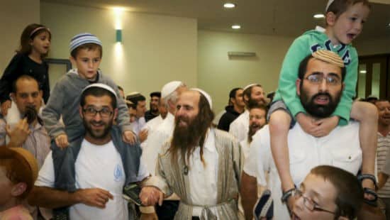 אילוסטרציה. למצולמים אין קשר לכתבה. Gershon Elinson, פלאש 90 צילום: אילוסטרציה. למצולמים אין קשר לכתבה. Gershon Elinson, פלאש 90 סוכות