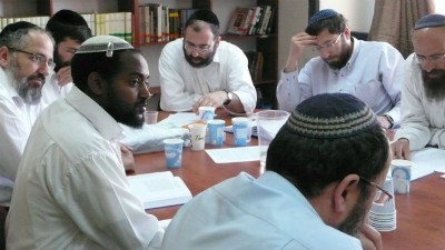 ממזרח שמש צילום: ממזרח שמש יהדות