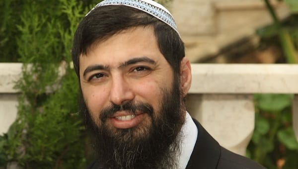 יאיר בן מנחם צילום: הרב יאיר בן מנחם פרשת צו